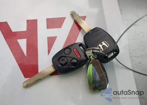 2008 Honda Accord 2.4 Ex из США, поврежденный, VIN 1HGCS12718A015590